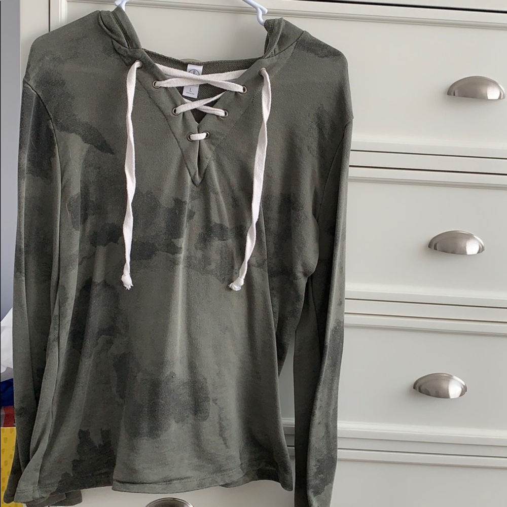 Alternative sweater